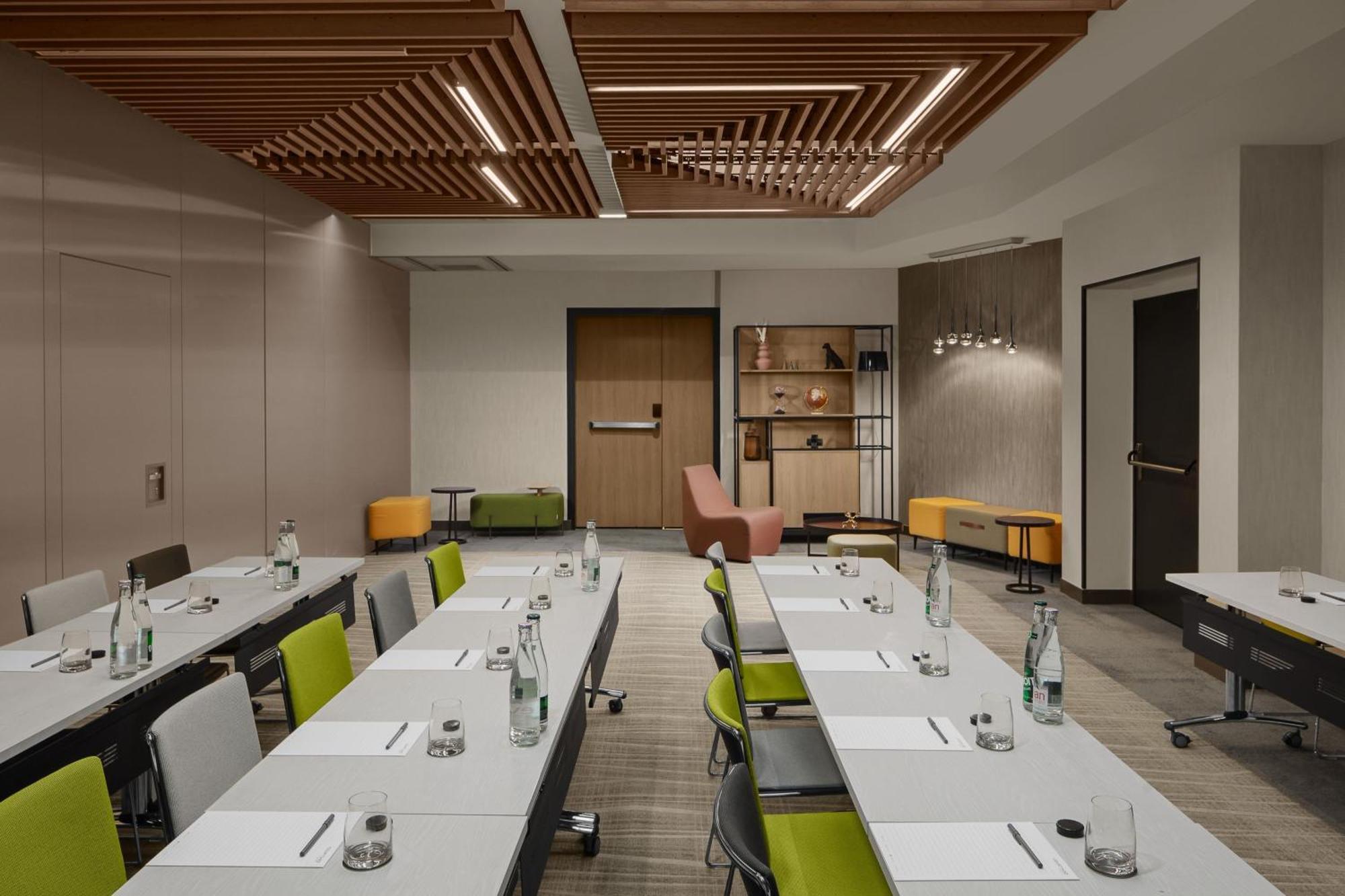 Courtyard By Marriott Paris Porte De Versailles Issy-les-Moulineaux Dış mekan fotoğraf