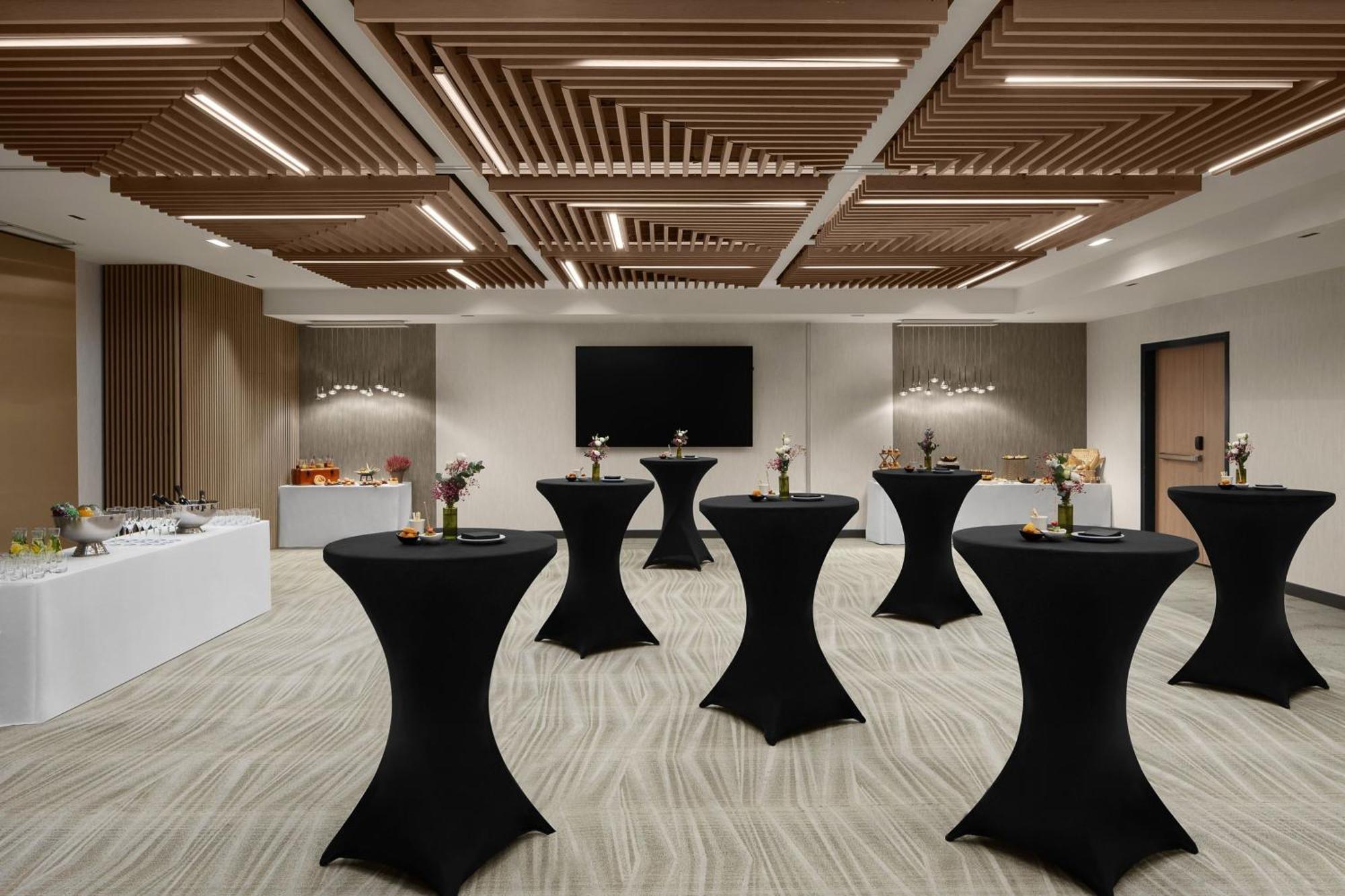 Courtyard By Marriott Paris Porte De Versailles Issy-les-Moulineaux Dış mekan fotoğraf