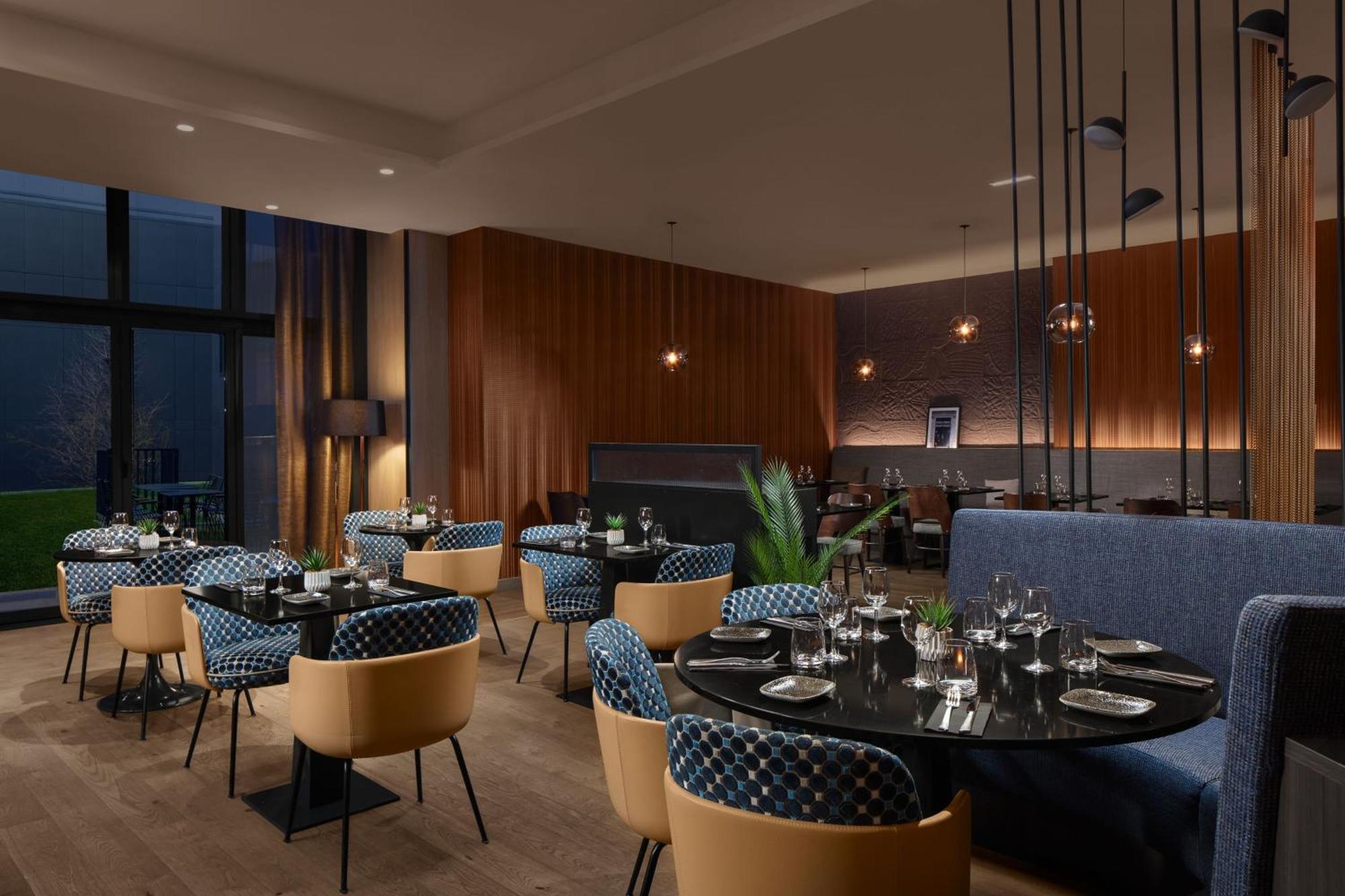 Courtyard By Marriott Paris Porte De Versailles Issy-les-Moulineaux Dış mekan fotoğraf