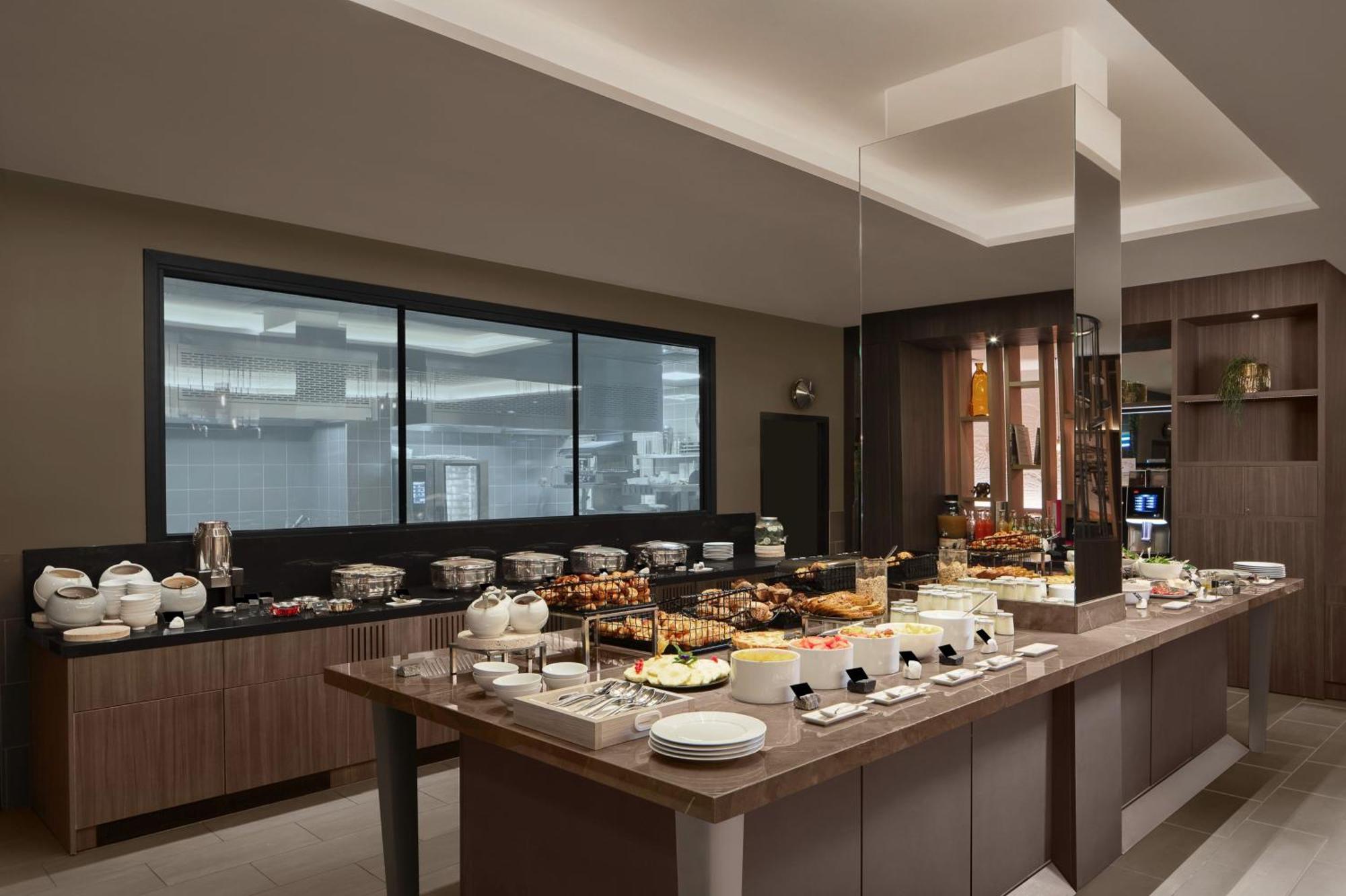 Courtyard By Marriott Paris Porte De Versailles Issy-les-Moulineaux Dış mekan fotoğraf