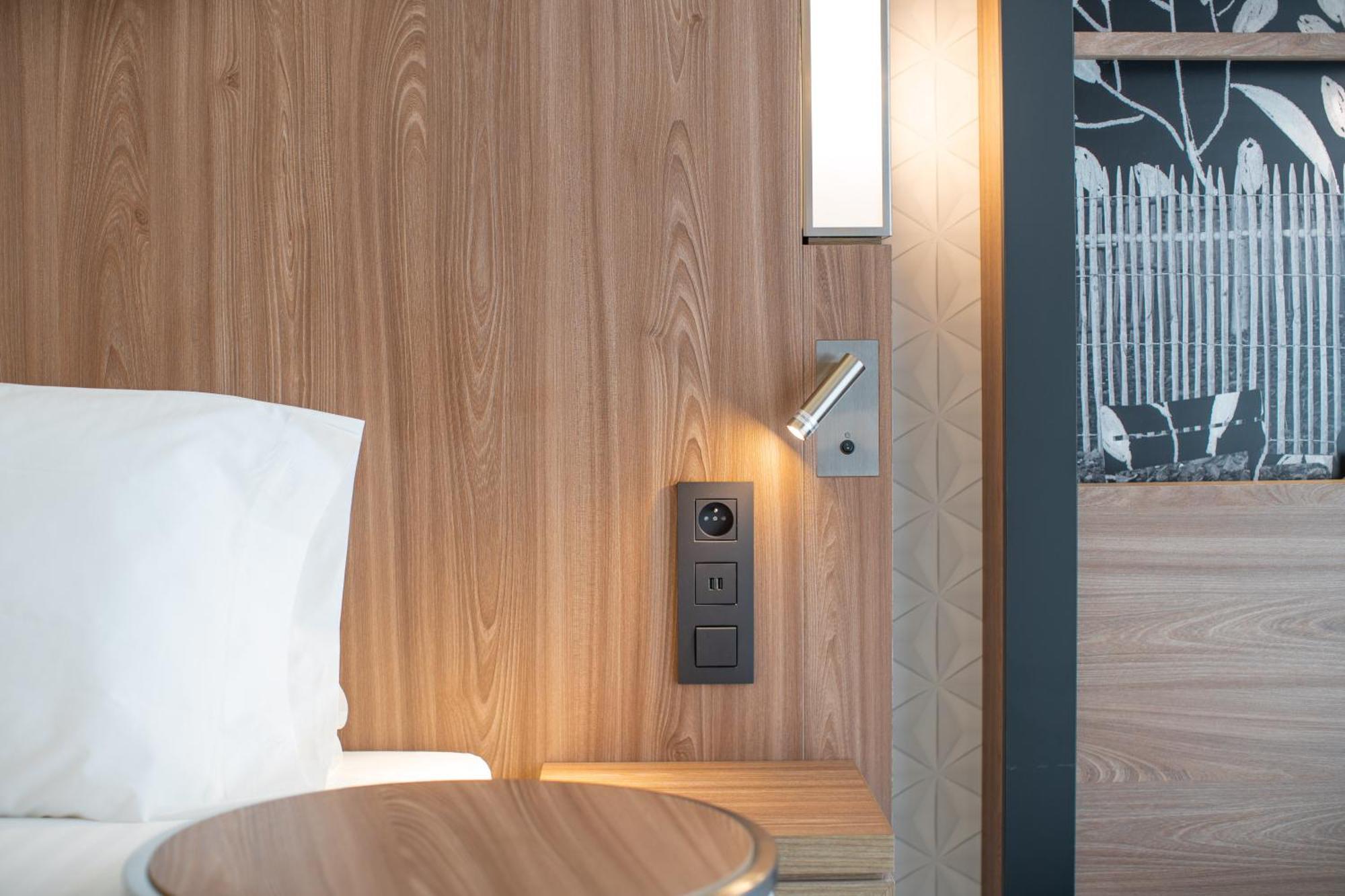 Courtyard By Marriott Paris Porte De Versailles Issy-les-Moulineaux Dış mekan fotoğraf